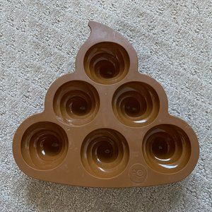 Emoji Poop Swirl Silicone Mold by Rosanna Pansino by Wilton Baking Cooking